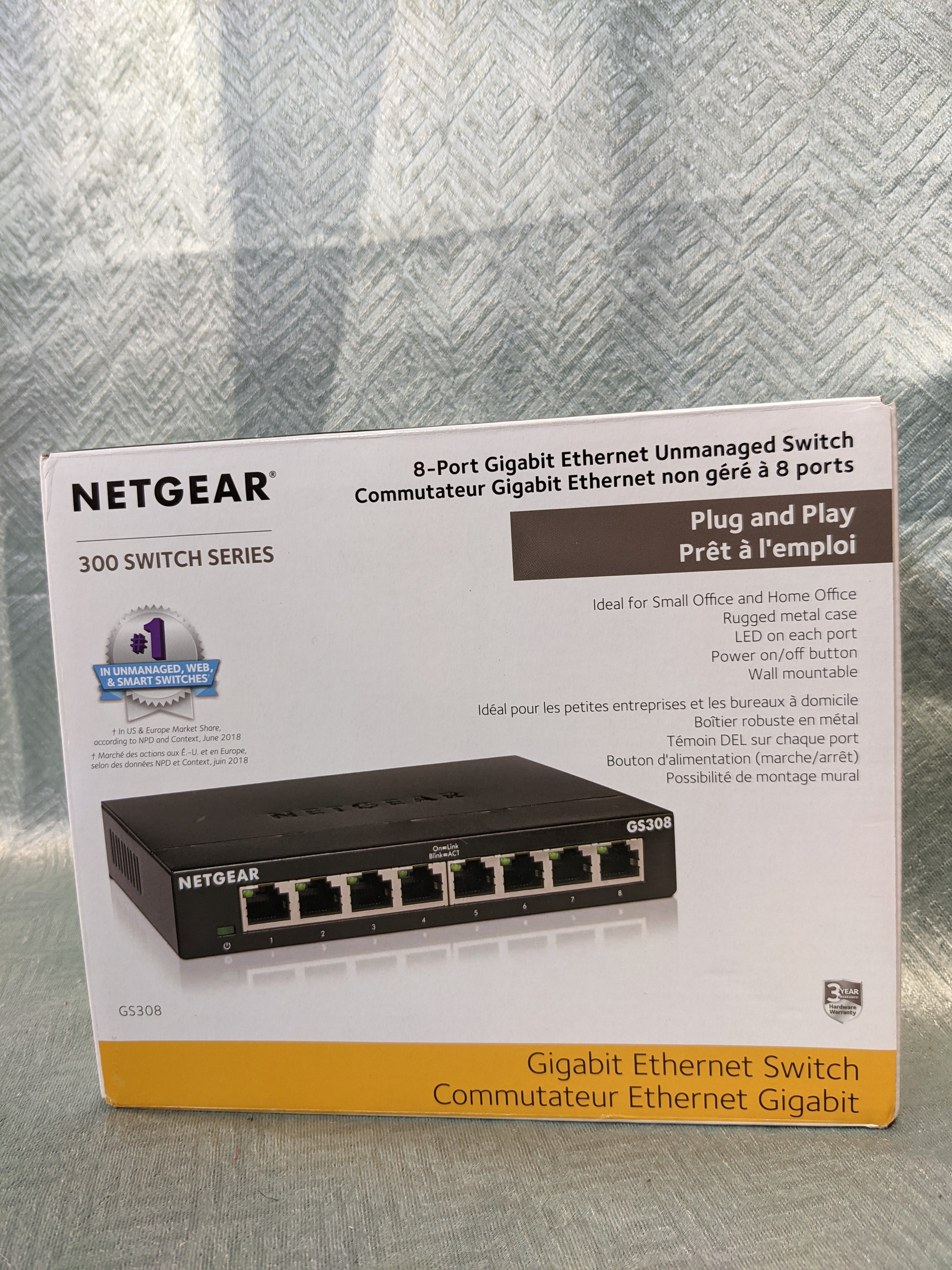 NETGEAR 8-Port Gigabit Ethernet Unmanaged Switch (GS308) - Home Network Hub, Office Ethernet Splitter (7593143927022)